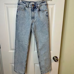 H&M mom jeans